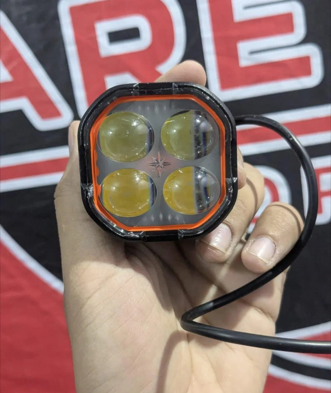 LED Car Work Light 2PC Four-Leaf Crocodile Metal
