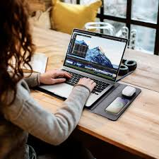 4 in 1 Wiresless Charging Laptop Sleeve