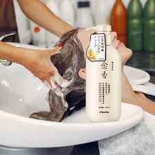 Gentle Moisturizing, Cleansing Shampoo